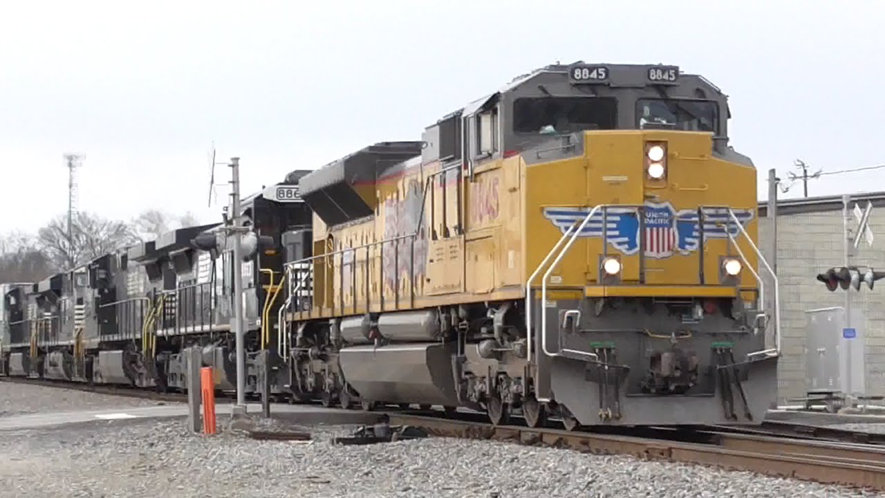 [2A] NS Trains from Morning to Evening, Part 1/2, Railfanning Macon GA ...