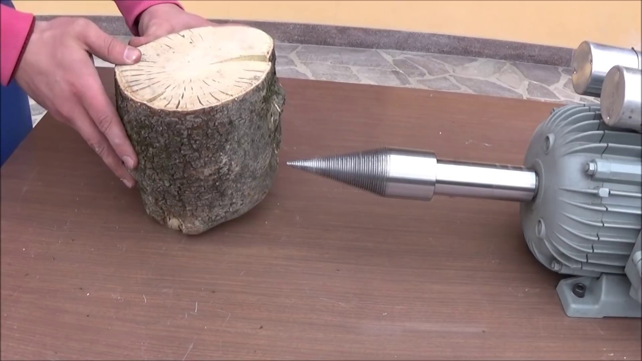 Esperimento Con Vite Conica Spacca Legna - [ Test Smashes Wood ] - YouTube