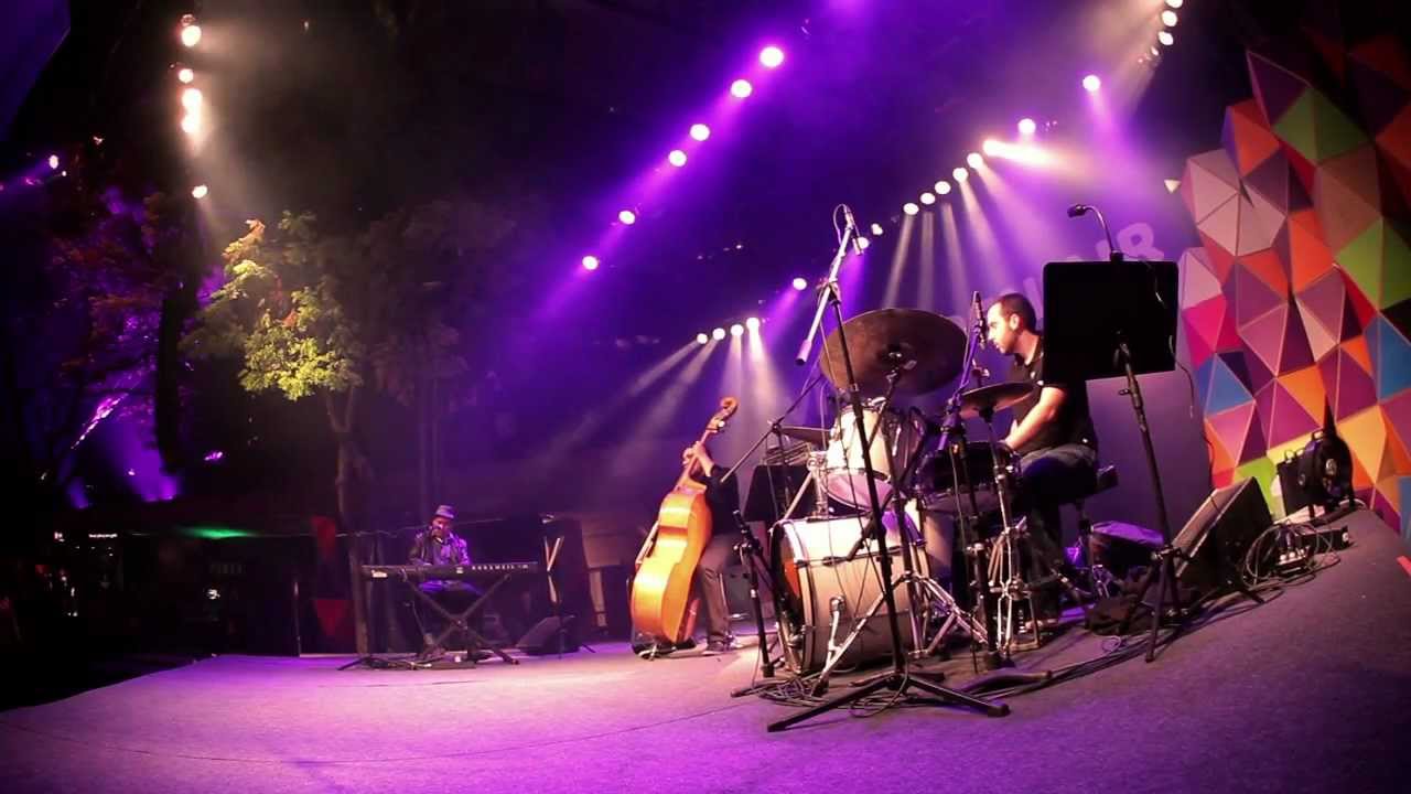 VIVO OPEN AIR | Pepe Cisneros Trio vivo y85