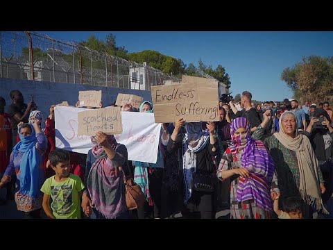 Az új Európai Bizottságra vár a menekültválság megoldása