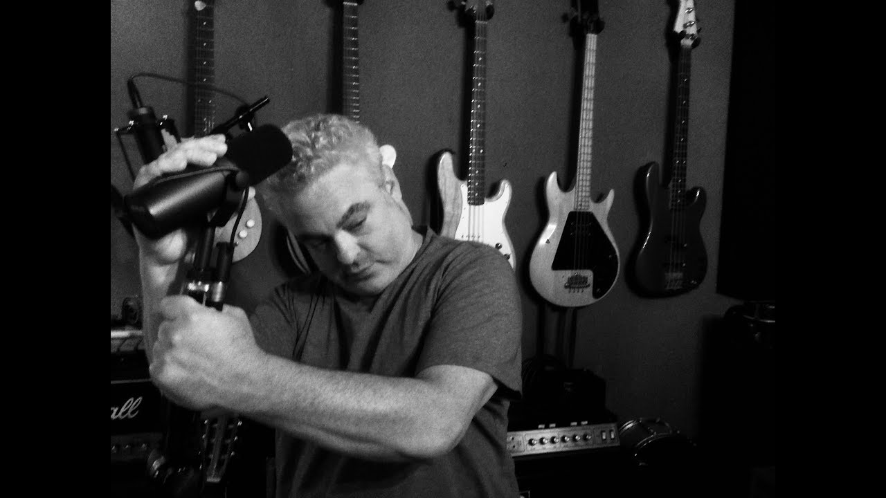 California Dreamin' by Chaos feat. Liz Tapia LOS ANGELES MIX The Joje Mamas & Papas STRANGE DAYS