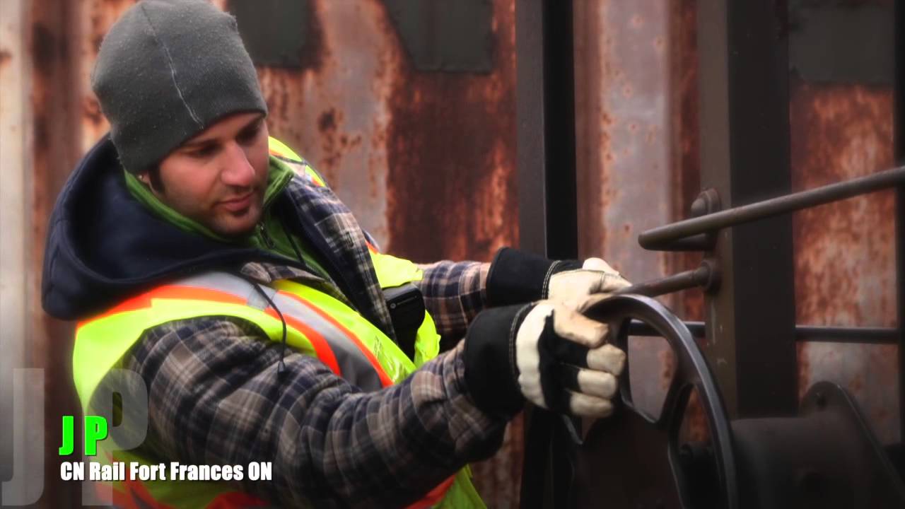 confederation-college-railway-conductor-program-graduates-2012-13-youtube