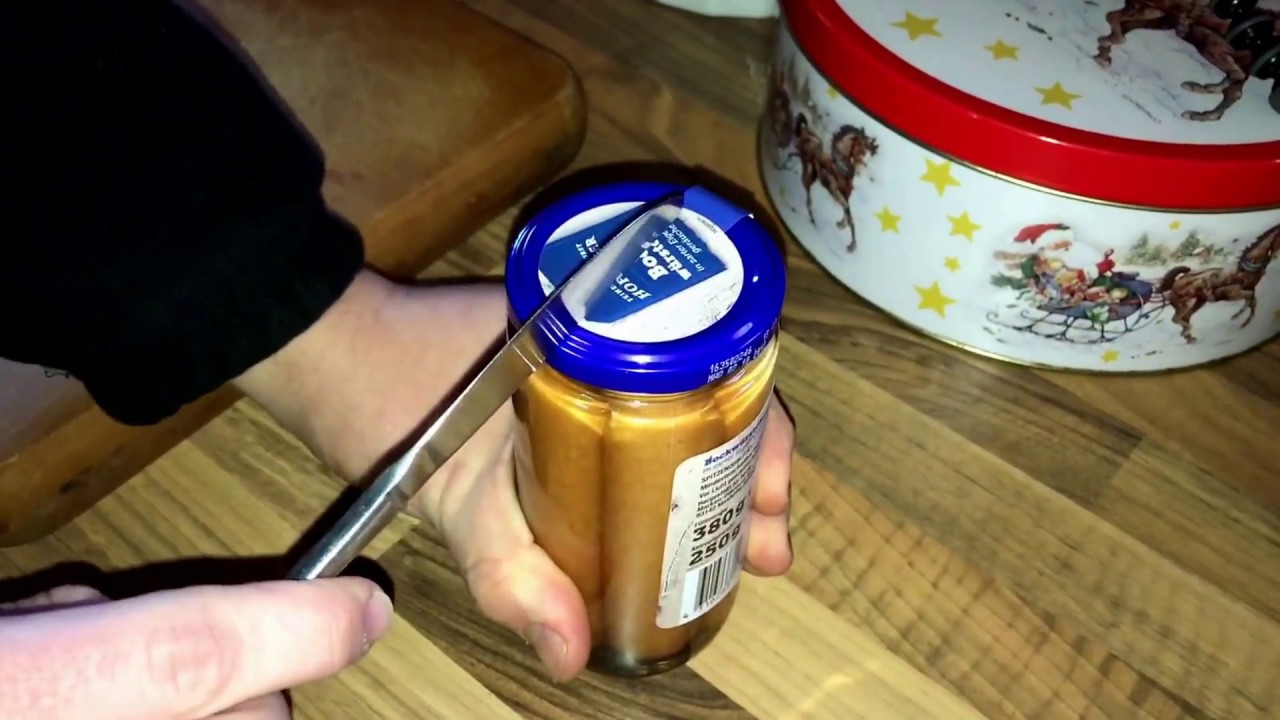 Schraubverschluss öffnen mit Messer Ein Glas mit festem Deckel öffnen Anleitung