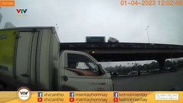 Tình huống nguy hiểm khi vượt đèn đỏ