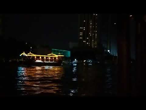 20180729曼谷半島酒店接駁船。夜渡湄公河