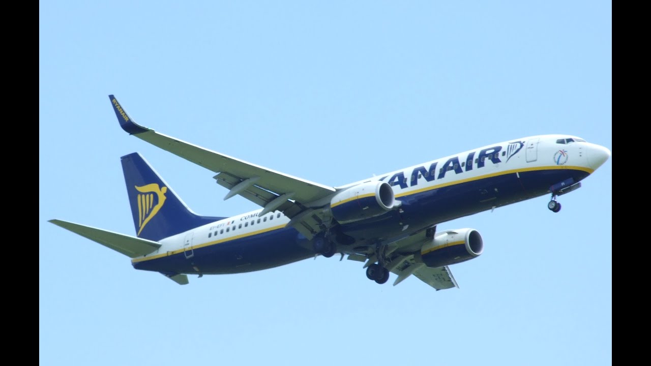 Flight Review Ryanair (BUZZ) FR5191 (BRIBUD) YouTube