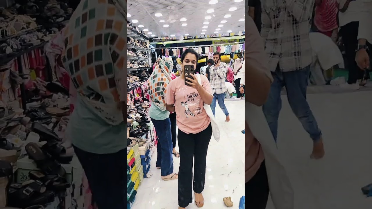 who else love streetshopping 🛍️🤌