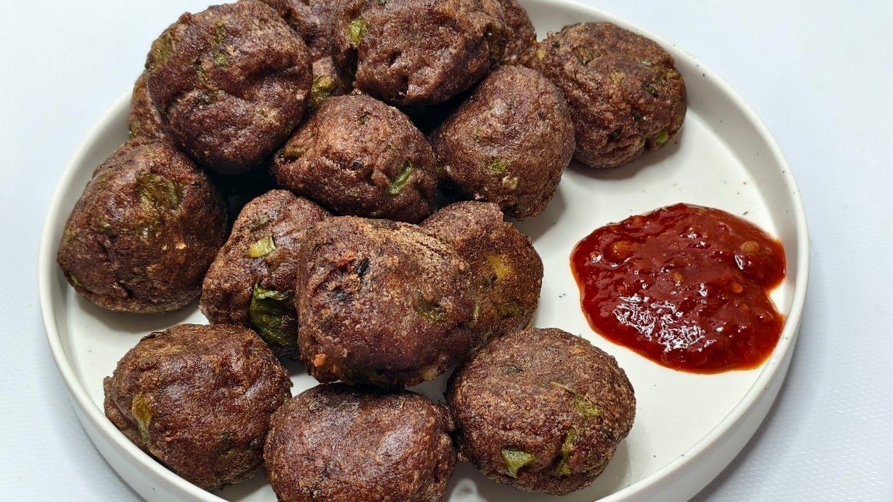 न मैदा न सूजी न बेसन न ही आटा शिमला मिर्च की इतनी टेस्टी नाश्ता की सब पूछेंगे कैसे बनाए l