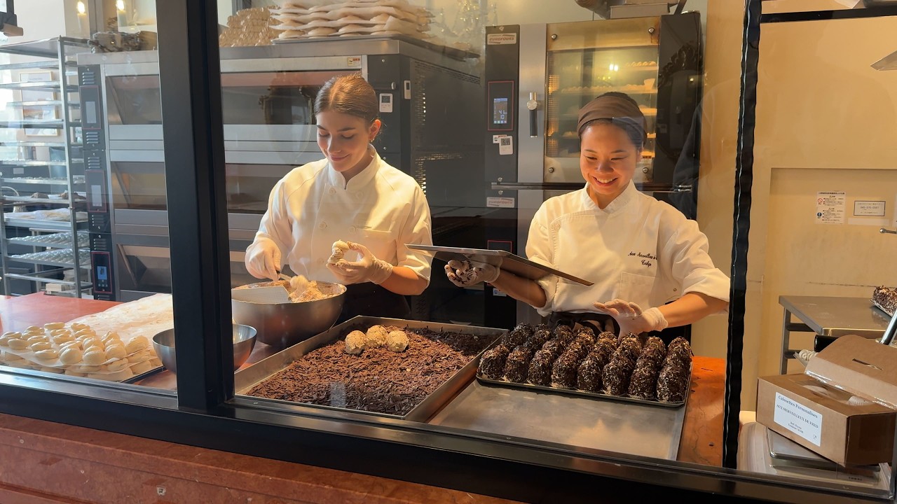 【行列必至】SNSで話題のアジア唯一のメルべイユ専門店！フランス伝統メレンゲ菓子の口どけが奇跡すぎた！