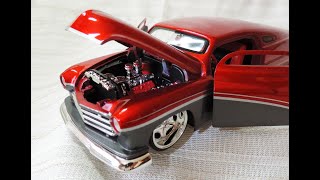Ford Mercury 1951 by Jada Diecast Model 1/24 Scale
