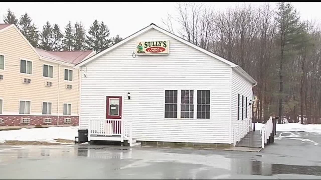 Sully's restaurant in Hadley closed after state seizure - YouTube