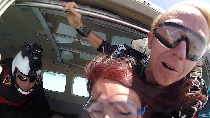 1436 Ximena Correa Skydive at Chicagoland Skydivin...