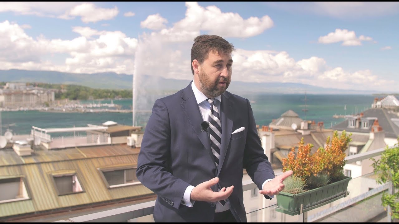 Pictet Alternative Advisors : The Alternative Story