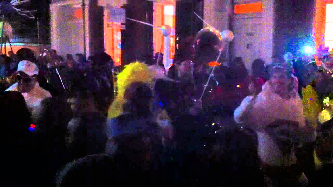 Krewe du Vieux chikin