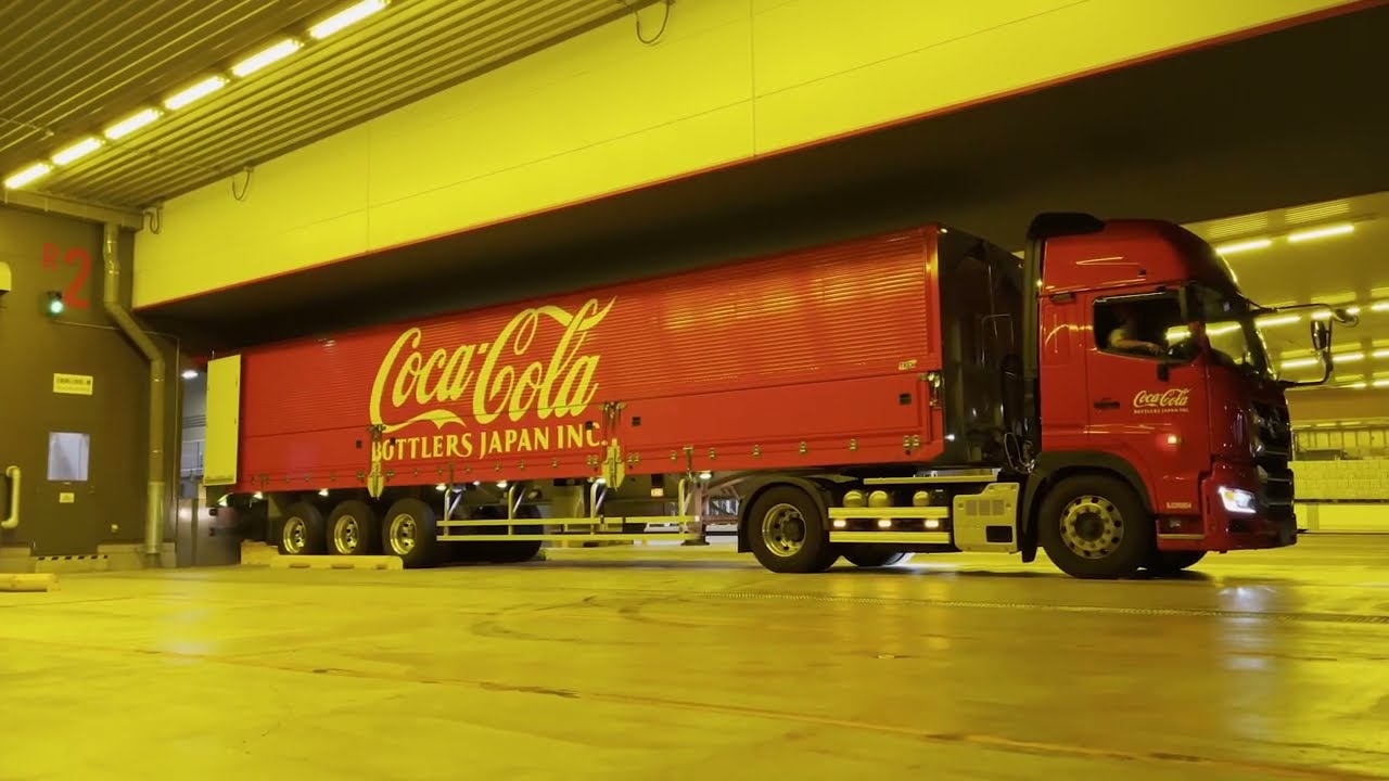 メガDC (自動物流センター）｜コカ・コーラ ボトラーズジャパン株式会社