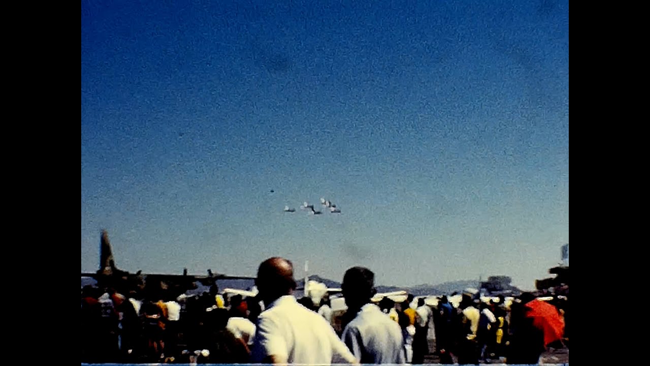 1960's | 8mm Home Movie | Las Vegas Airshow! Stunts and The Thunderbirds!
