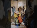 ライブ終わりに楽屋で。 #アイ #秦基博 #小林柊矢 #cover