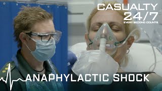 Battling Anaphylactic Shock and Respiratory Crisis | Casualty 24-7: Every Second Counts