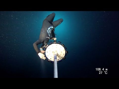 Freediver Breaks World Record For Deepest Dive, Reaching Over 350ft - This incredible world record attempt saw a dedicated freediver reach the staggering depth of 107 METERS (351 FEET) - more than the length of a football field.