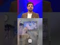پۆلیسێک لە هیندستان لە شاشەی تیڤییەوە سزای شۆفێران دەدات تیژڕەوی بەم شێوەیە تۆمار ناکرێت پۆلیسێک لە هیندستان لە شاشەی تیڤییەوە سزای شۆفێران دەدات تیژڕەوی بەم شێوەیە تۆمار ناکرێت