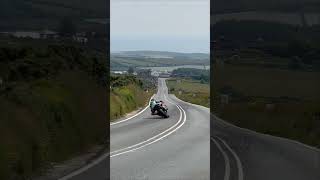ABSOLUTELY AWESOME 200mph ROAD RACING