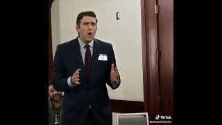 Always Sunny In Philadelphia, Crotch Grab