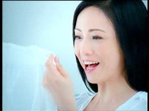 獅王潔白物語殺菌洗衣液 扭扭蓋補充裝 - 鄧萃雯
