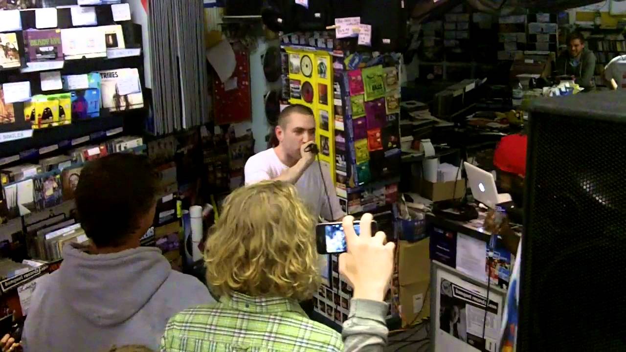 Jehst & Micall Parknsun freestyling at Banquet Records