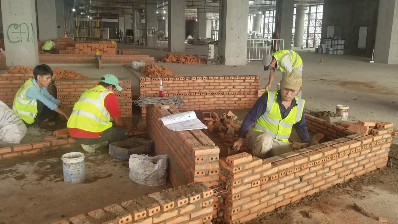 Các Loại Gạch và Vật Liệu Cần Thiết