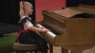 Yn Mheillea performed on piano at the Manx Folk Awards (2024)