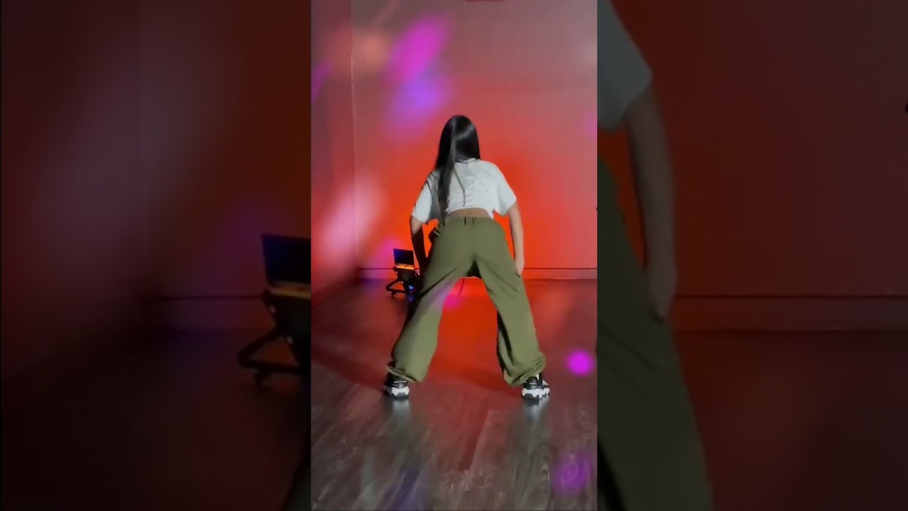 Angie​ Freestyle​ Dance​ Version​ Shake​ 140224