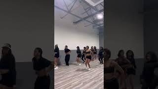 MKK Dance Challenge vid by Bellinda Chester. #amapiano #YanosMakeHerDance #MKKChallenge Resimi