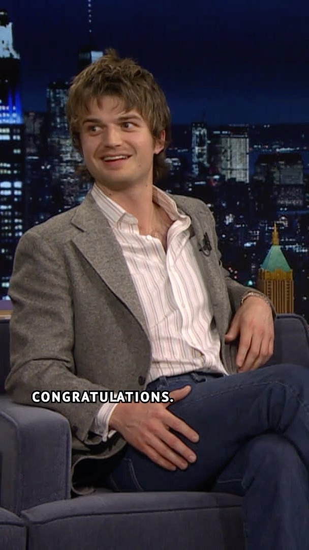 #JoeKeery “got third” in his own look-alike contest ? #FallonTonight #Djo #JimmyFallon