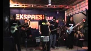 Koes Plus - rata rata ( 'New Ekspresi Band' SEMARANG )