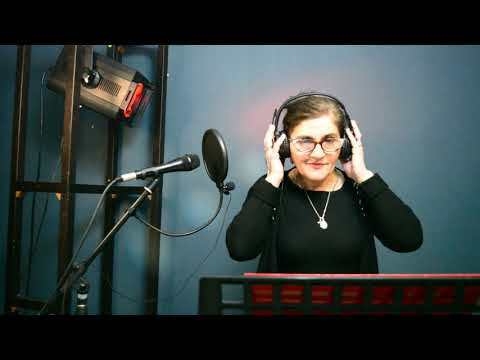 ეკა ბაქრაძე - \"ქალი ვიყავ\" (კითხულობს ნანა შარიქაძე)