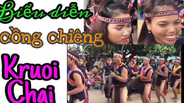 Biểu diễn cồng chiêng của làng Kruoi chai_Đak po_Gia Lai