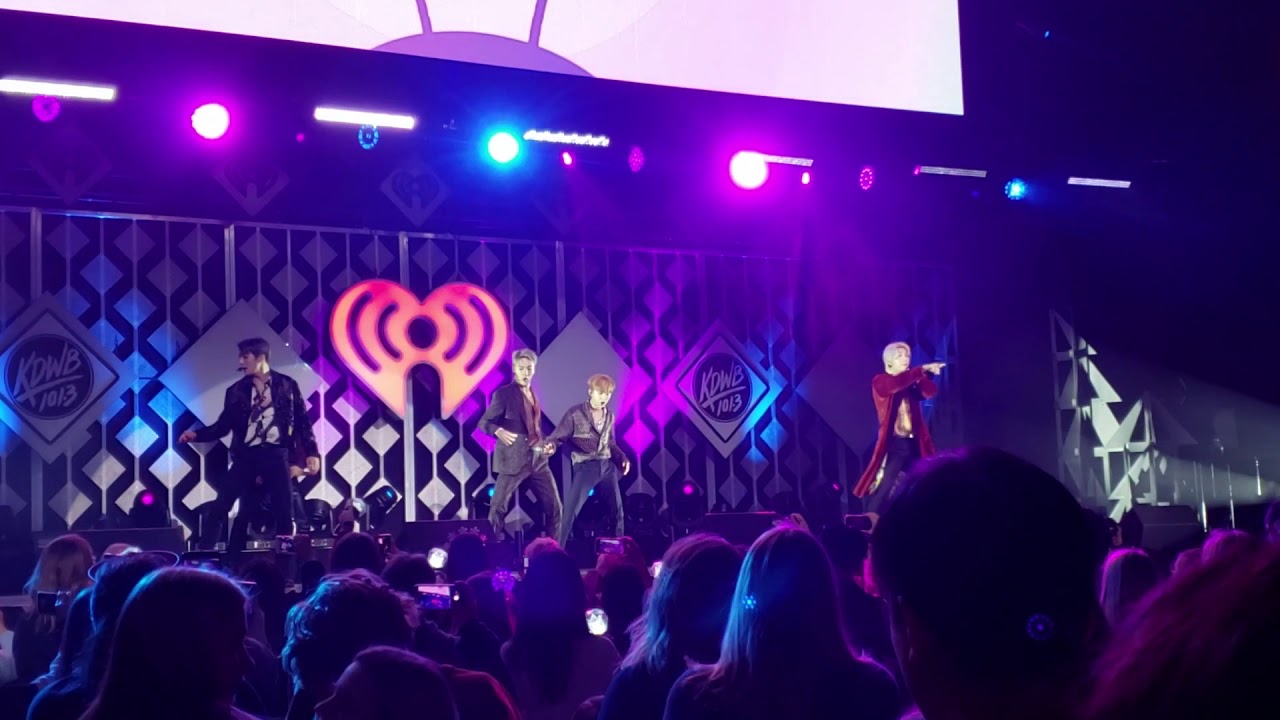 MONSTA X..PLAY IT COOL..JINGLEBALL 2019..MN