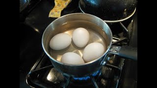 «Растительный» вопрос: почему не стоит выливать воду после варки яиц