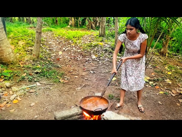 This dessert is  sweet and yummy like muskets, because it's made with  coconuts, and Rice flour.