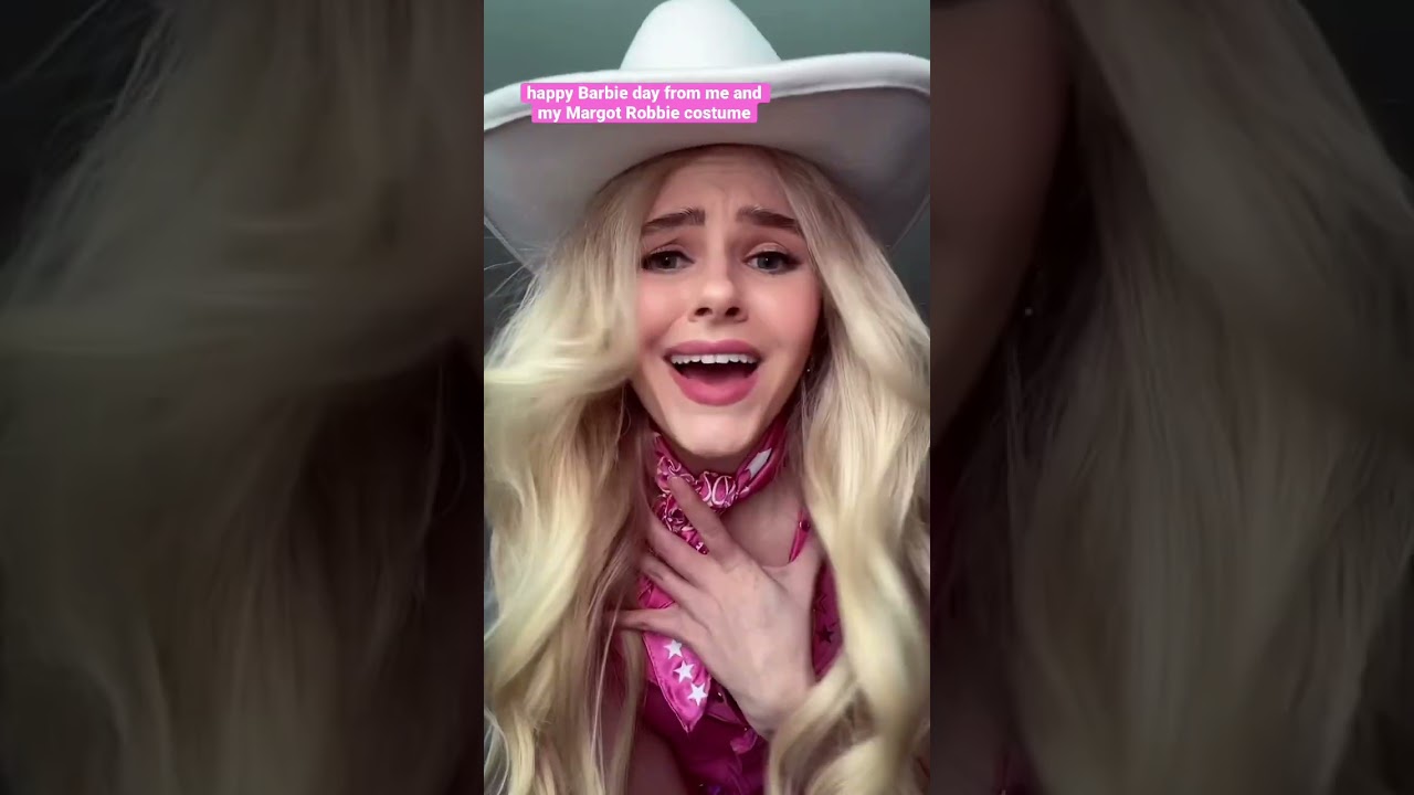 Margot Robbie’s new Barbie costume slays #barbie #pink #barbiethemovie #margotrobbie