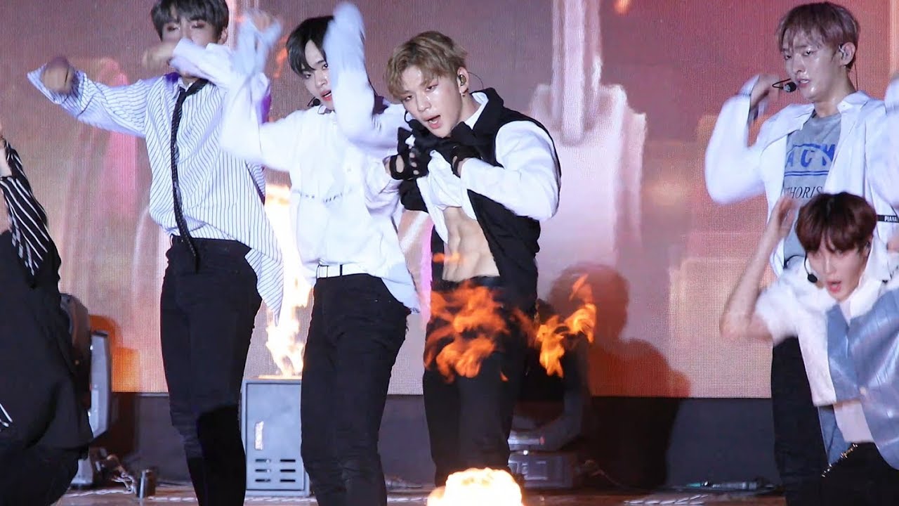 180723 강다니엘(Kang Daniel) - 활활 (Brun it up) 워너원(Wanna One) [2018 USF] 4K 직캠 by 비몽