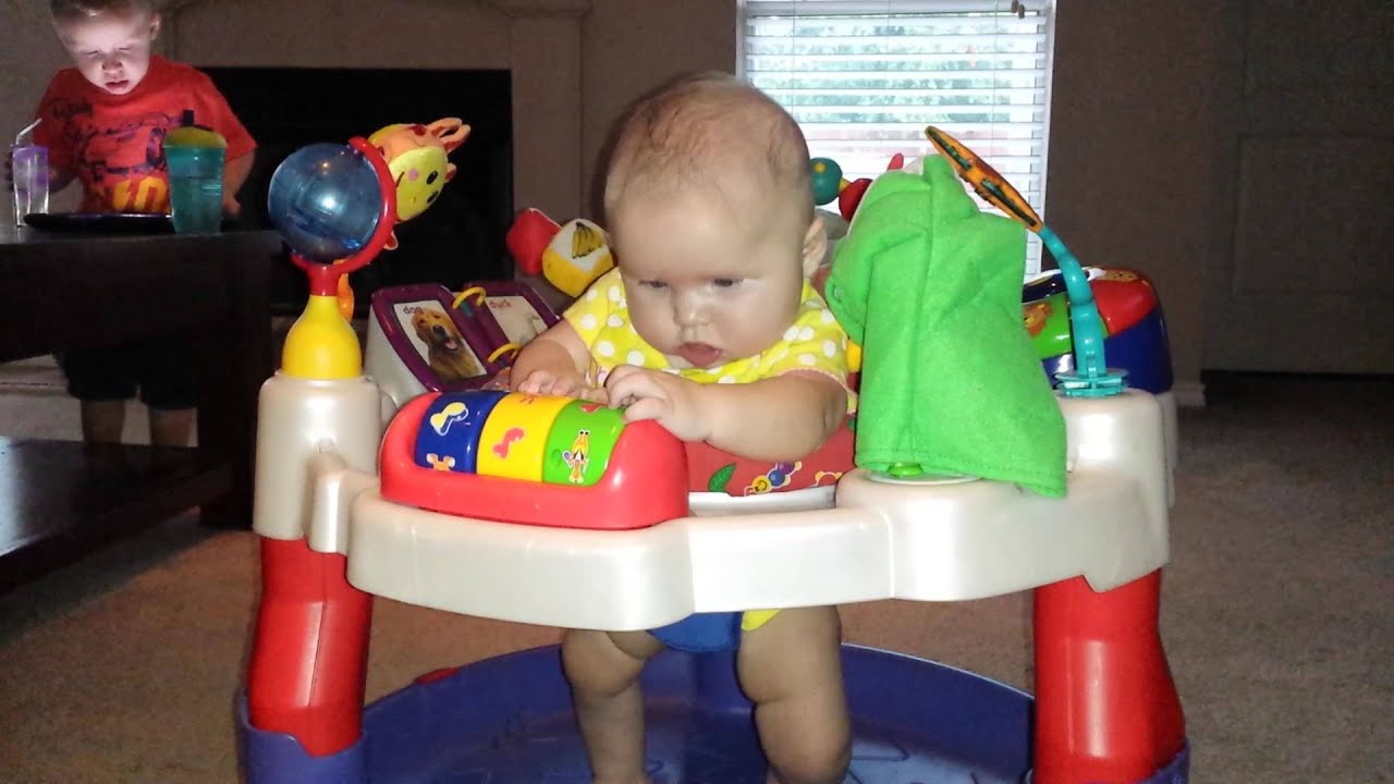 rolling exersaucer