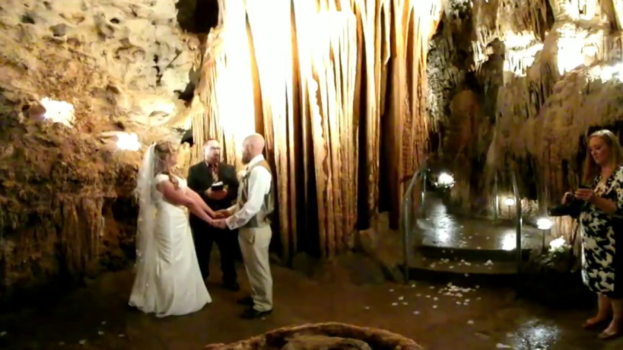 bridal cave tours