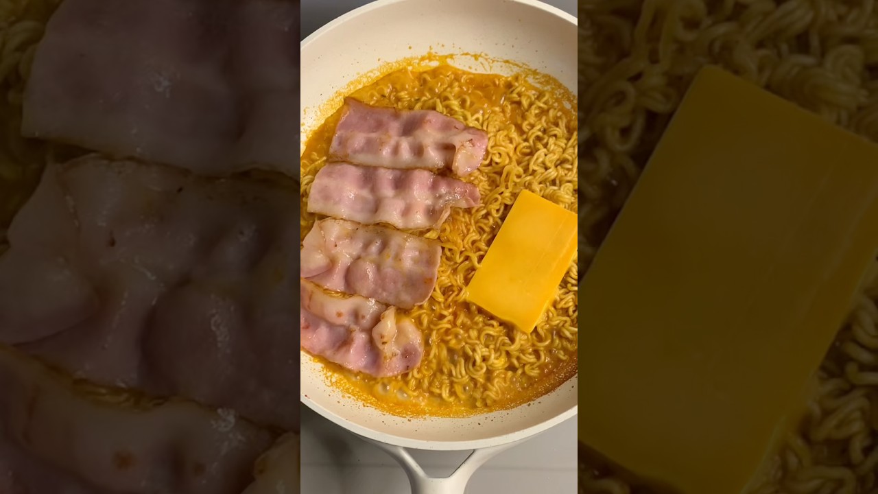 Mì Nongshim phô mai với thịt nguội Nongshim Cheese Noodles with Ham #shorts