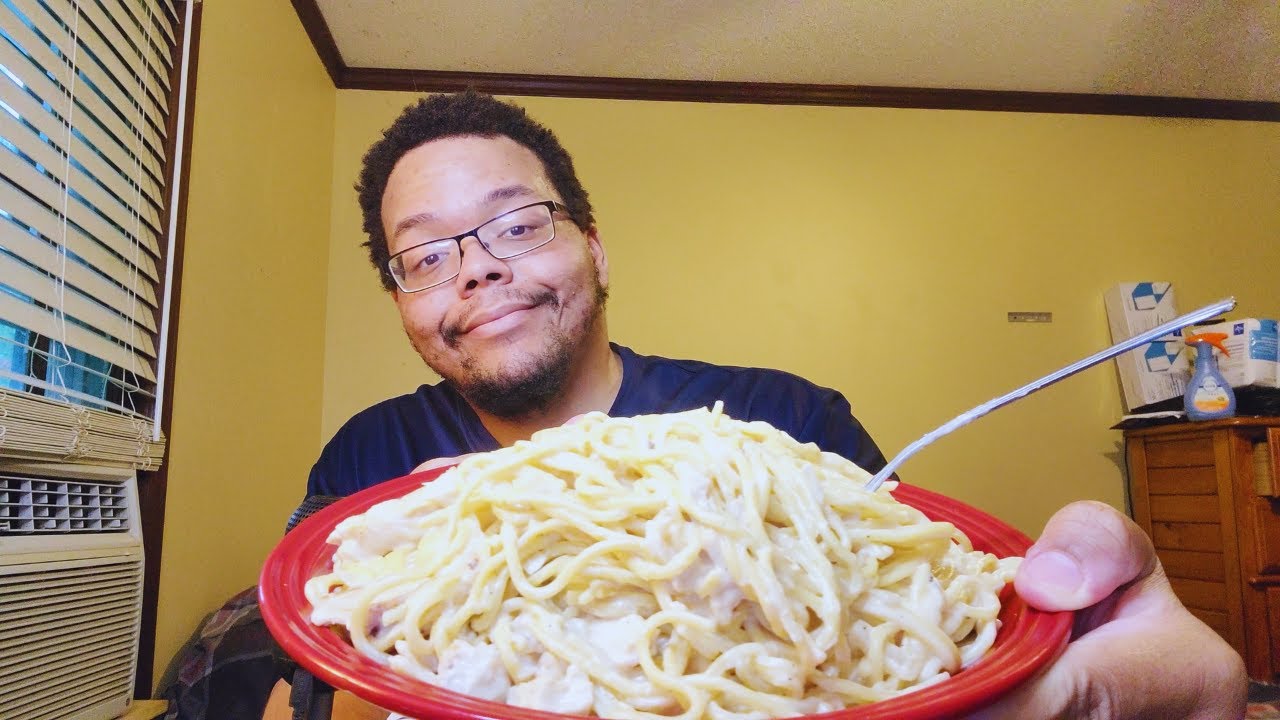 ASMR Spaghetti Alfredo Chicken Pasta Mukbang | Whispered Movie Ramble | Cooking & Eating