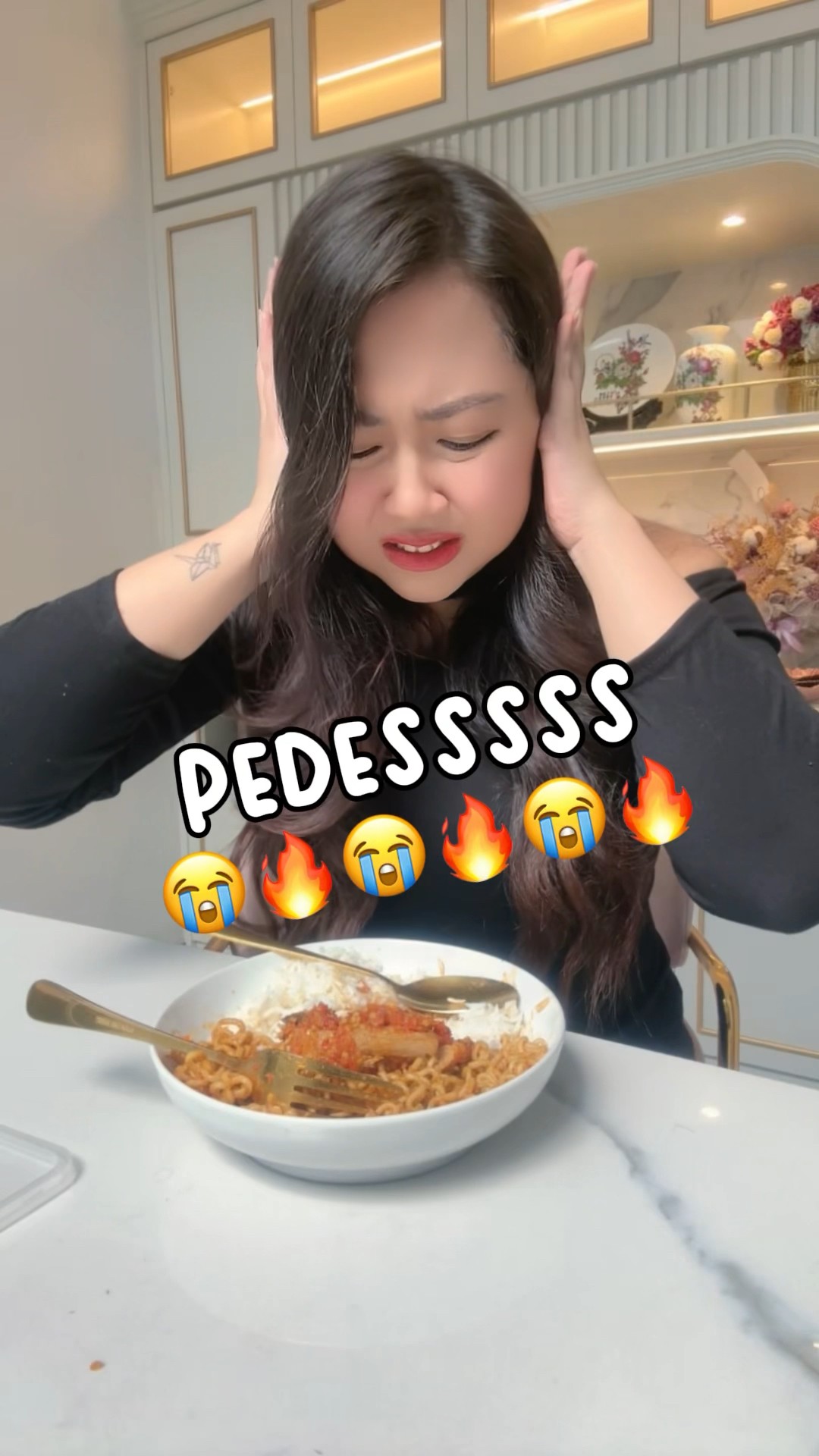 ITUNG BERAPA KALI AKU NGOMONG PEDES ?? ??? | Klara Tania #shorts