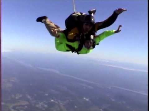 Lauren Sky Diving - YouTube