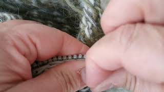 How to install a zipper on a lopi sweater (part 2): sew first with little back stitches