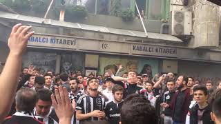 Bölünür Seni̇n İçi̇n Uykular