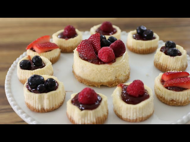 Mini Cheesecake Hearts With Brownie Bottom + Video – Sugar Geek Show